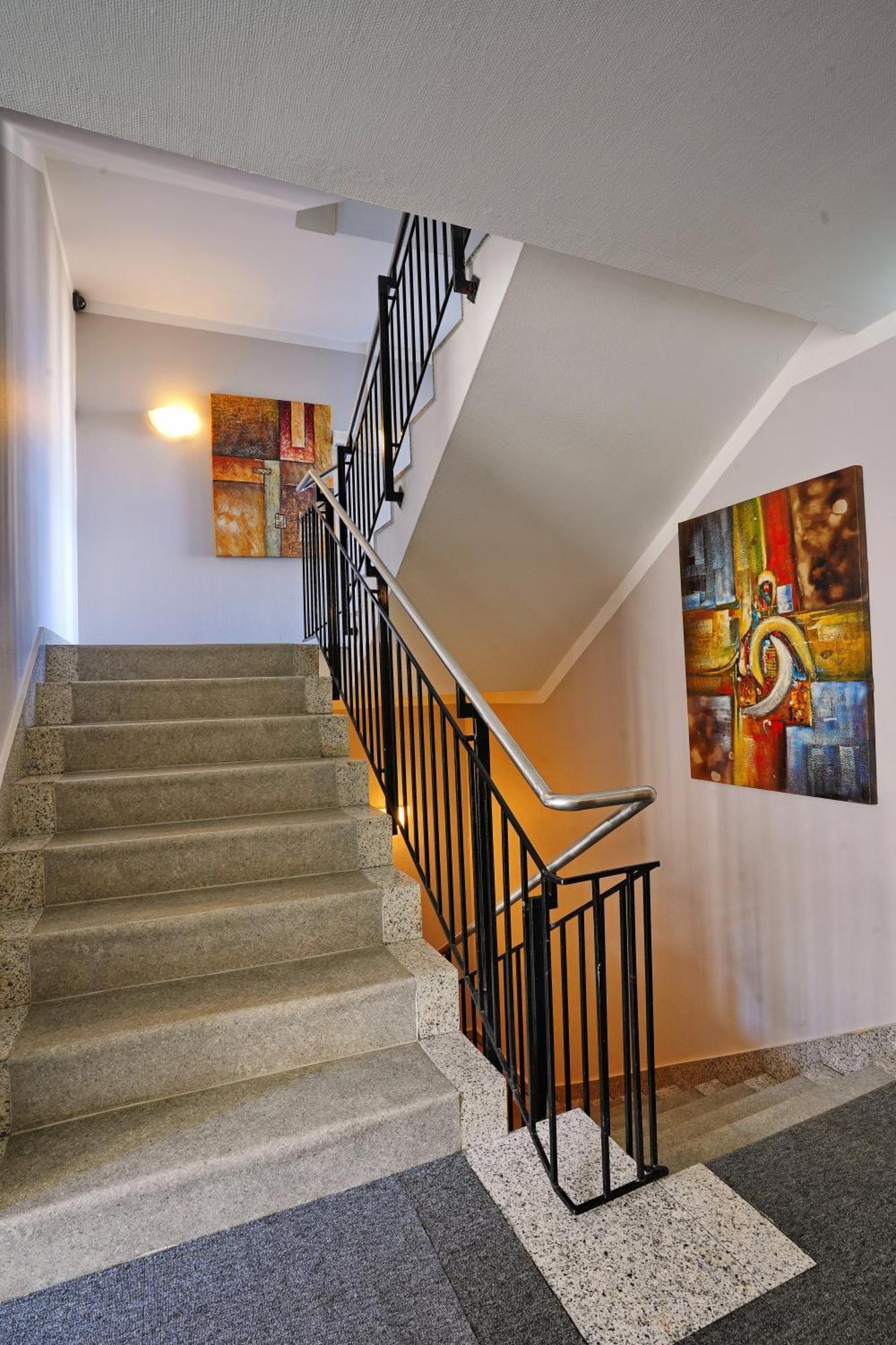 Hotel B99 Offenbach am Main Exterior photo