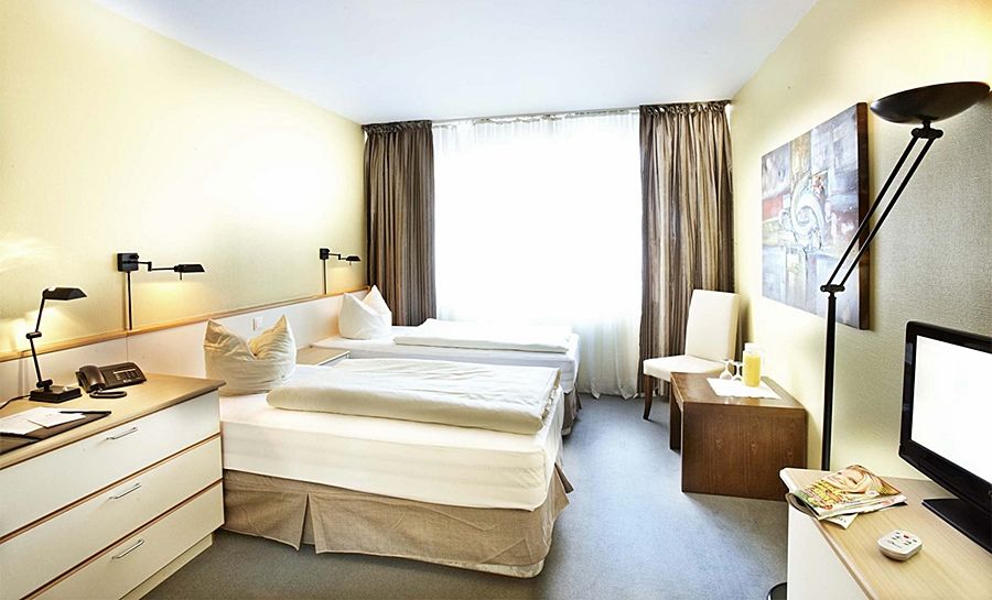 Hotel B99 Offenbach am Main Exterior photo